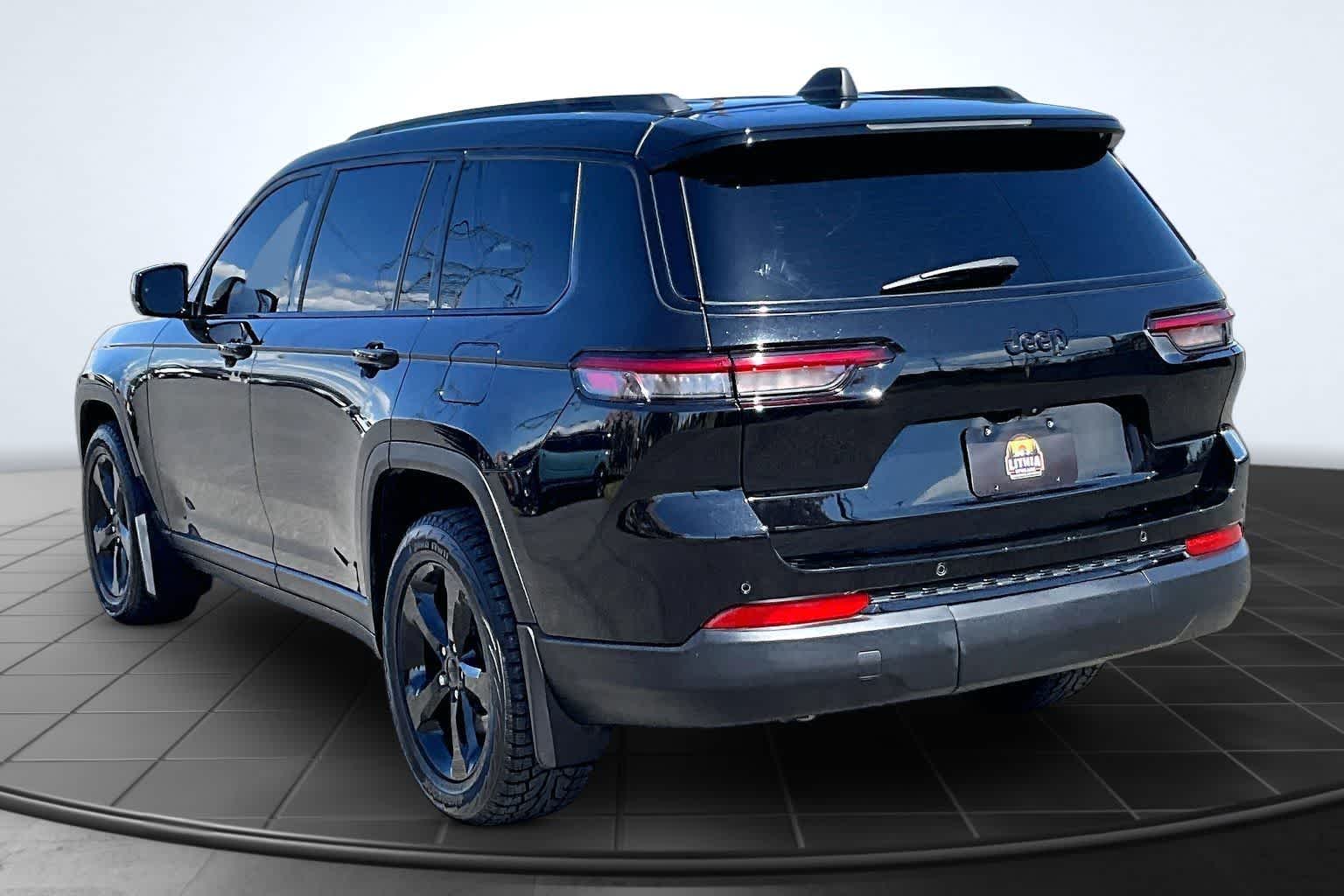 Thumbnail: 2021 Jeep Grand Cherokee L - 4