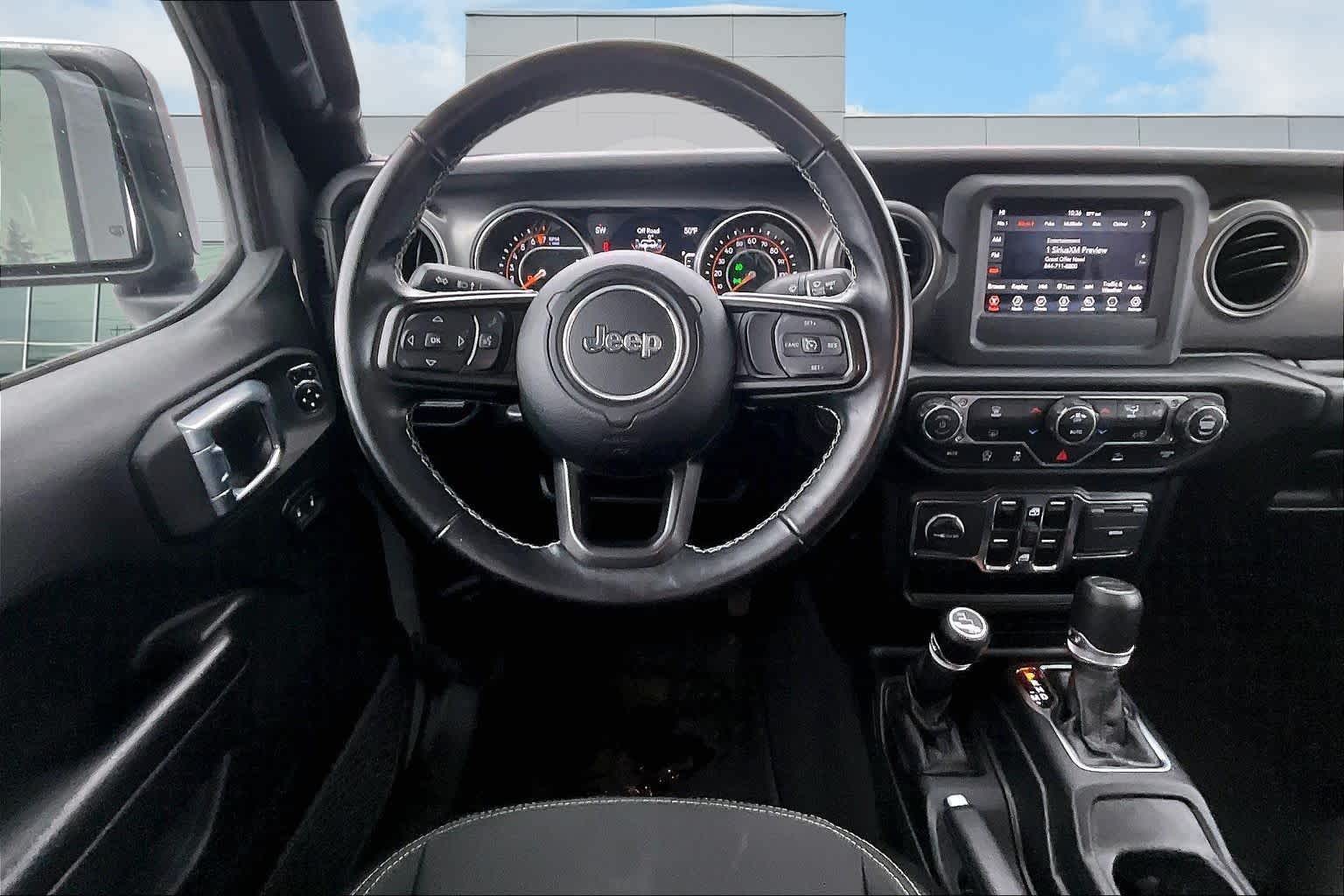 Thumbnail: 2021 Jeep Gladiator - 15