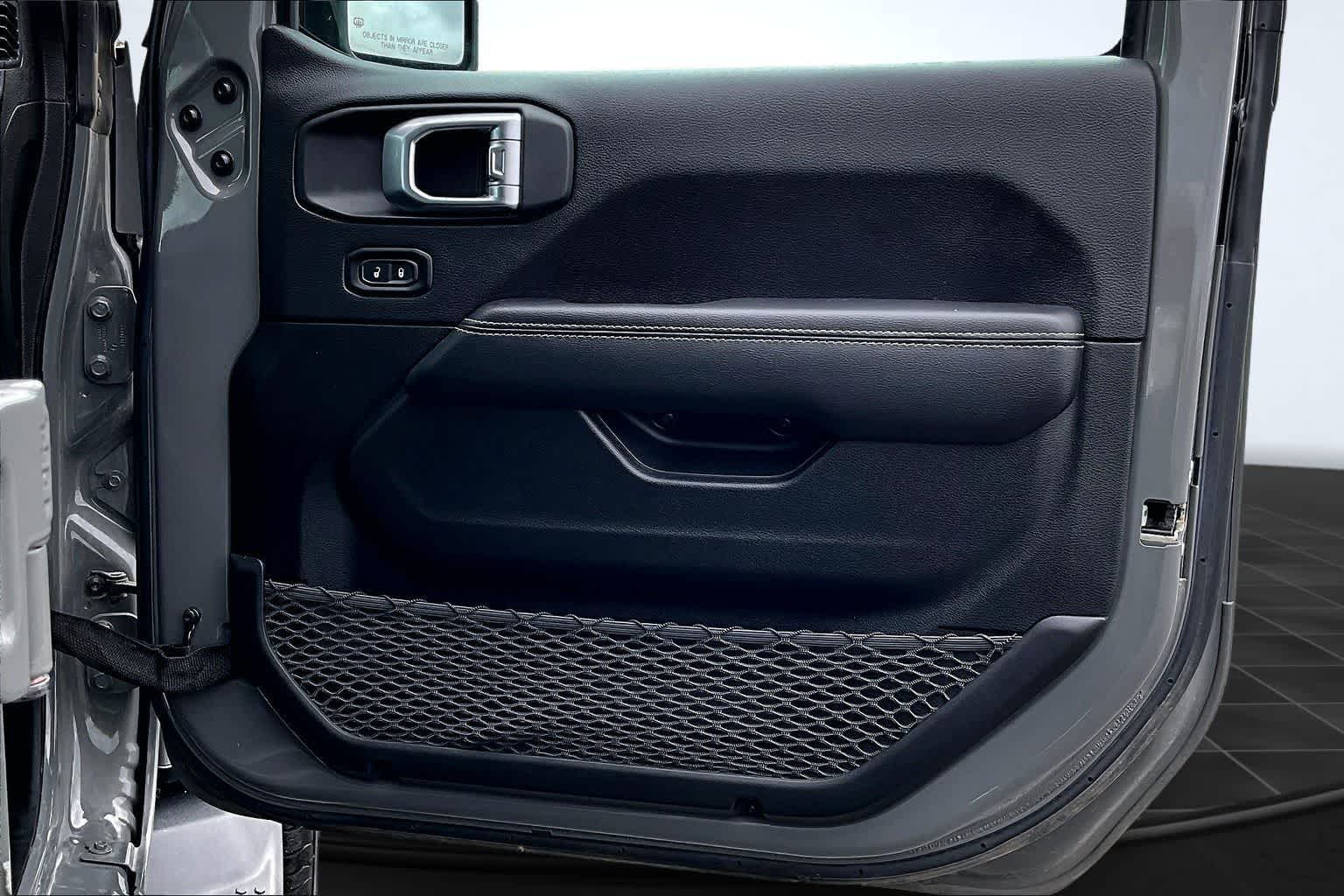 Thumbnail: 2023 Jeep Wrangler - 29