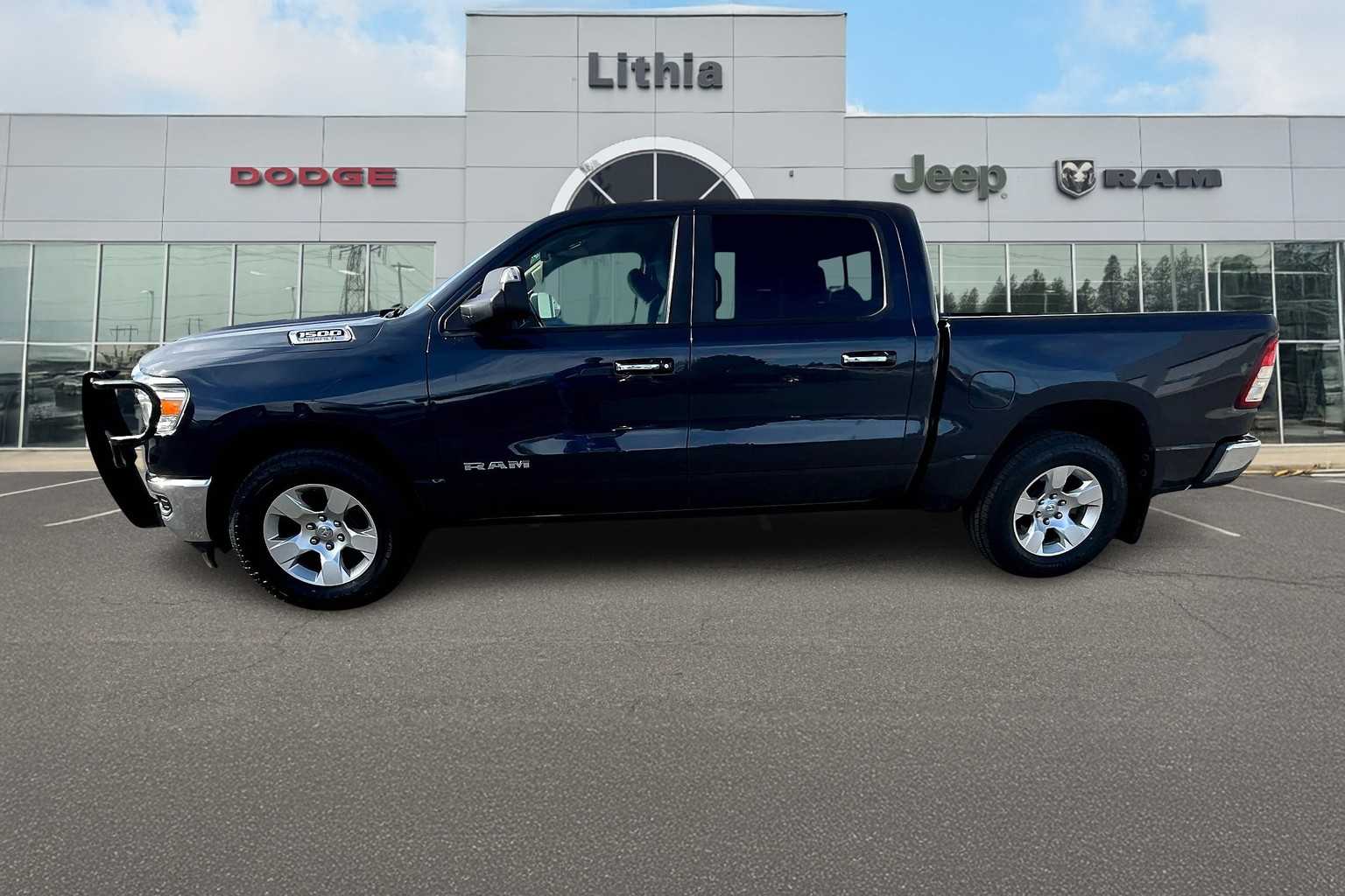 2019 Ram 1500 Big Horn Lone Star photo 3