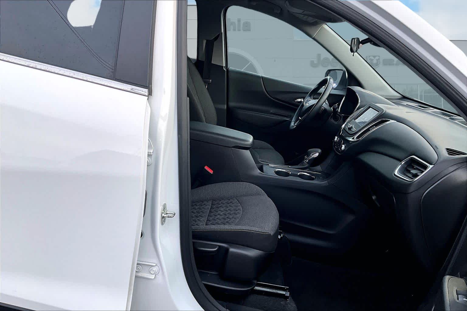 Thumbnail: 2024 Chevrolet Equinox - 14