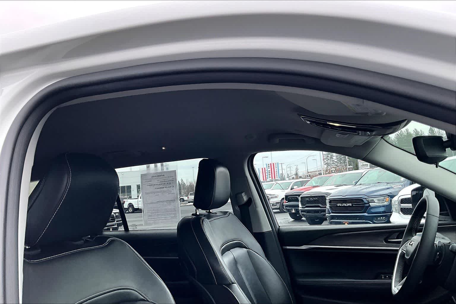 Thumbnail: 2023 Jeep Grand Cherokee L - 29