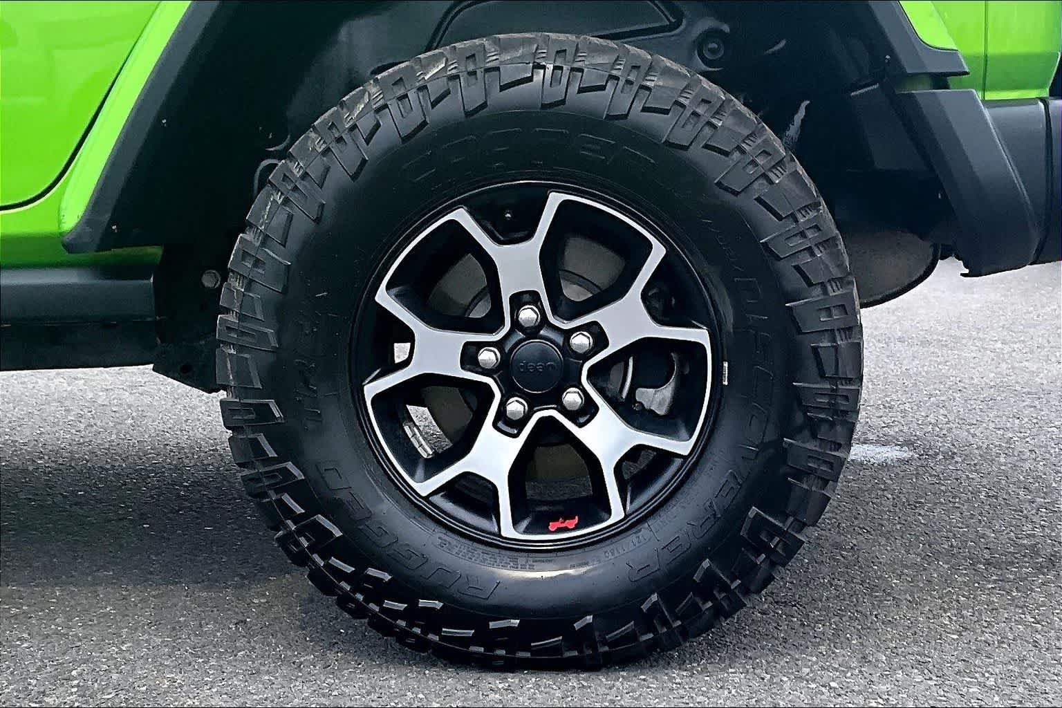 Thumbnail: 2018 Jeep Wrangler - 35