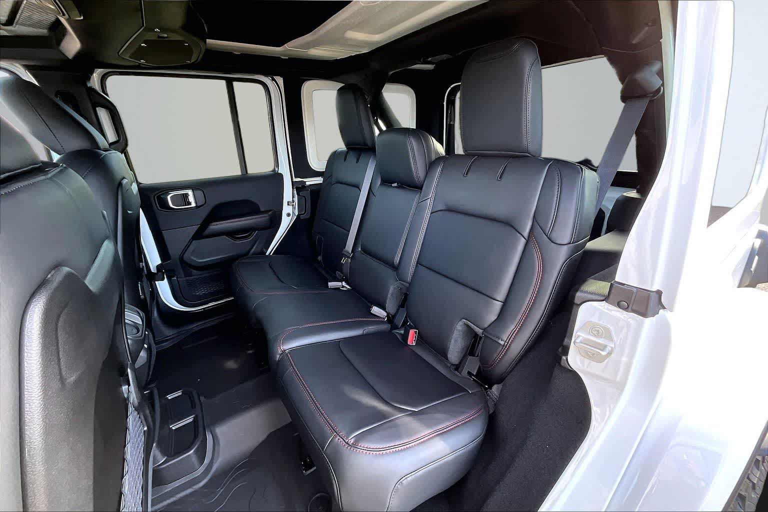 Thumbnail: 2026 Jeep Wrangler - 13