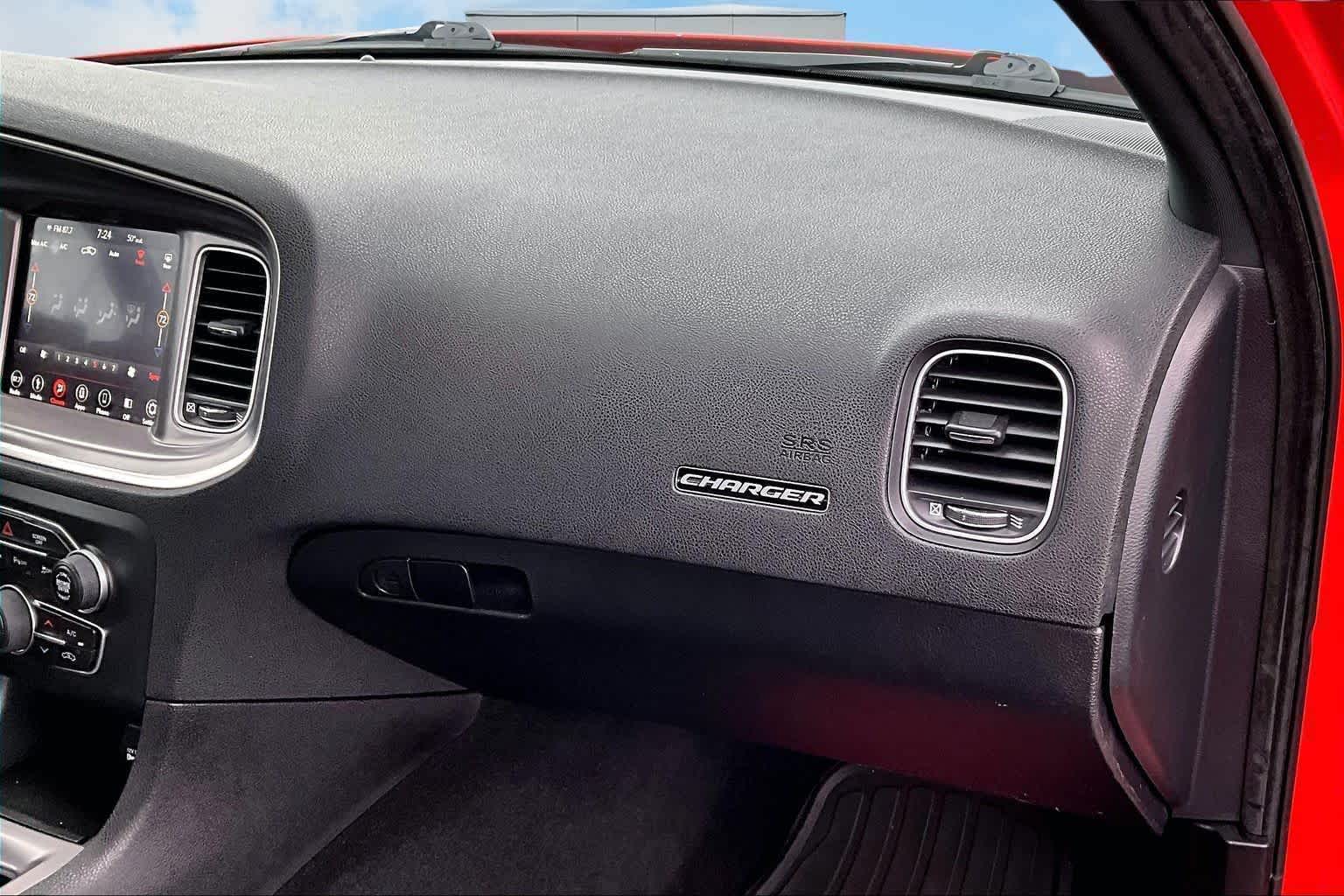 Thumbnail: 2019 Dodge Charger - 26