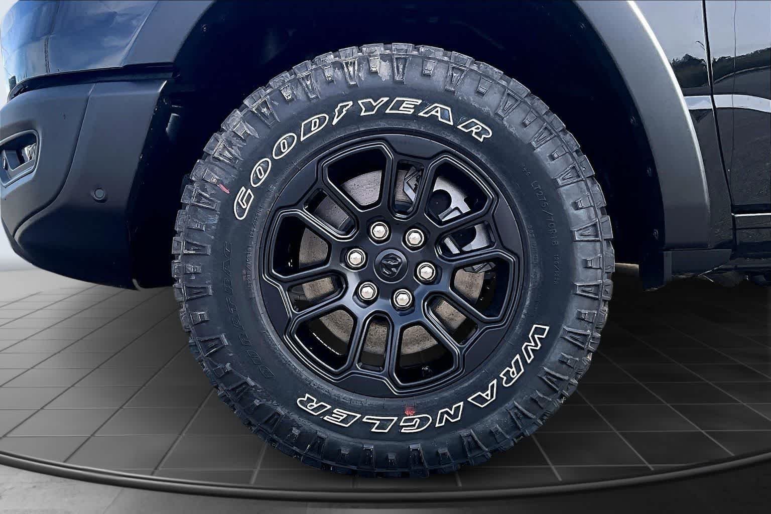 Thumbnail: 2026 RAM 1500 - 8