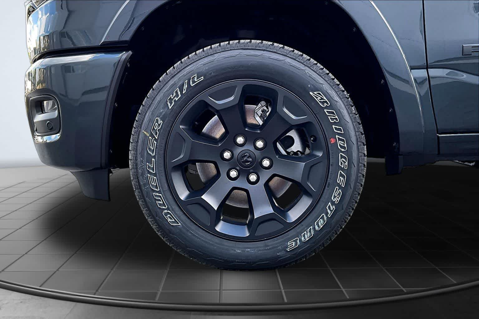 Thumbnail: 2026 RAM 1500 - 8