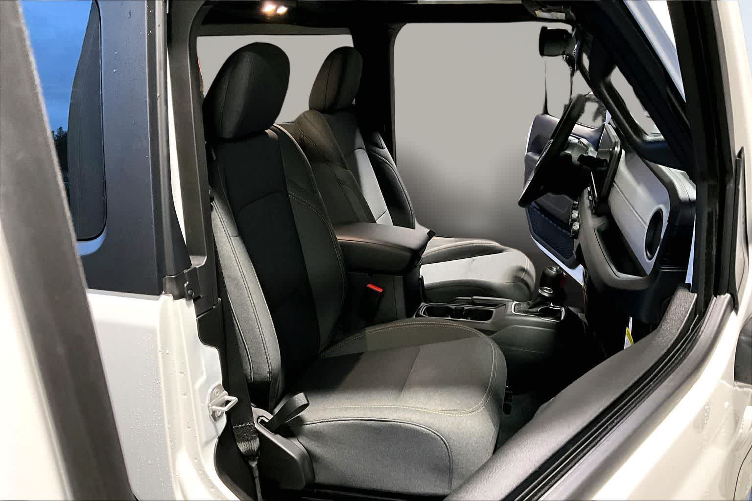 Thumbnail: 2026 Jeep Wrangler - 14