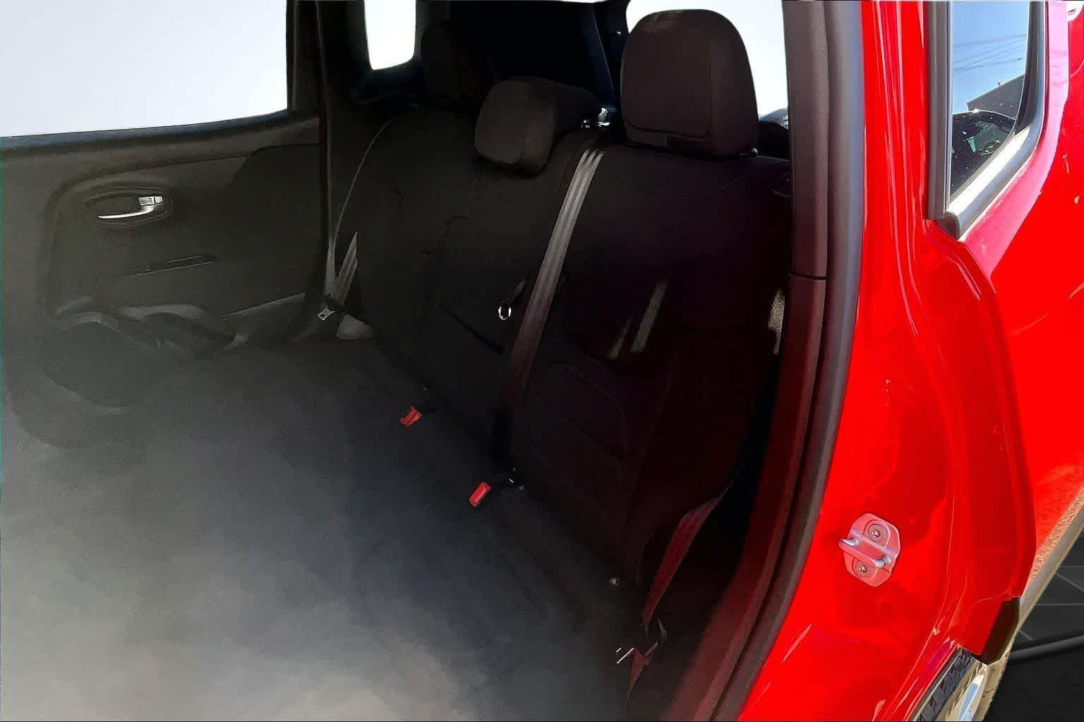 Thumbnail: 2021 Jeep Renegade - 13