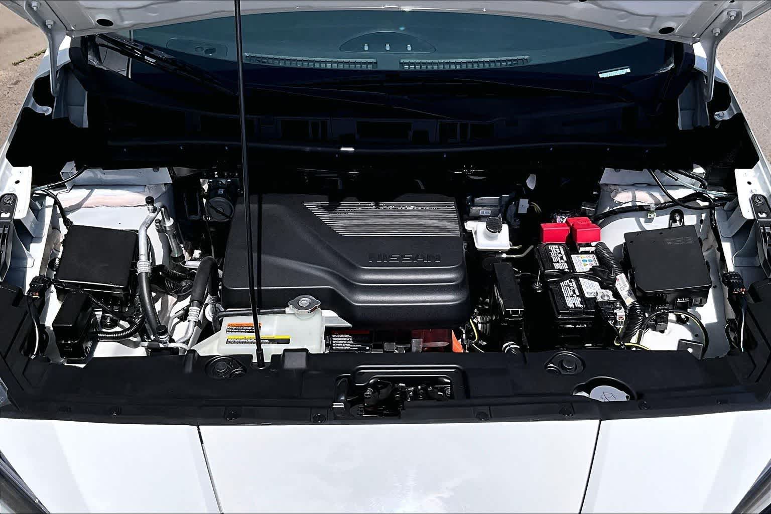 Thumbnail: 2024 Nissan Leaf - 9