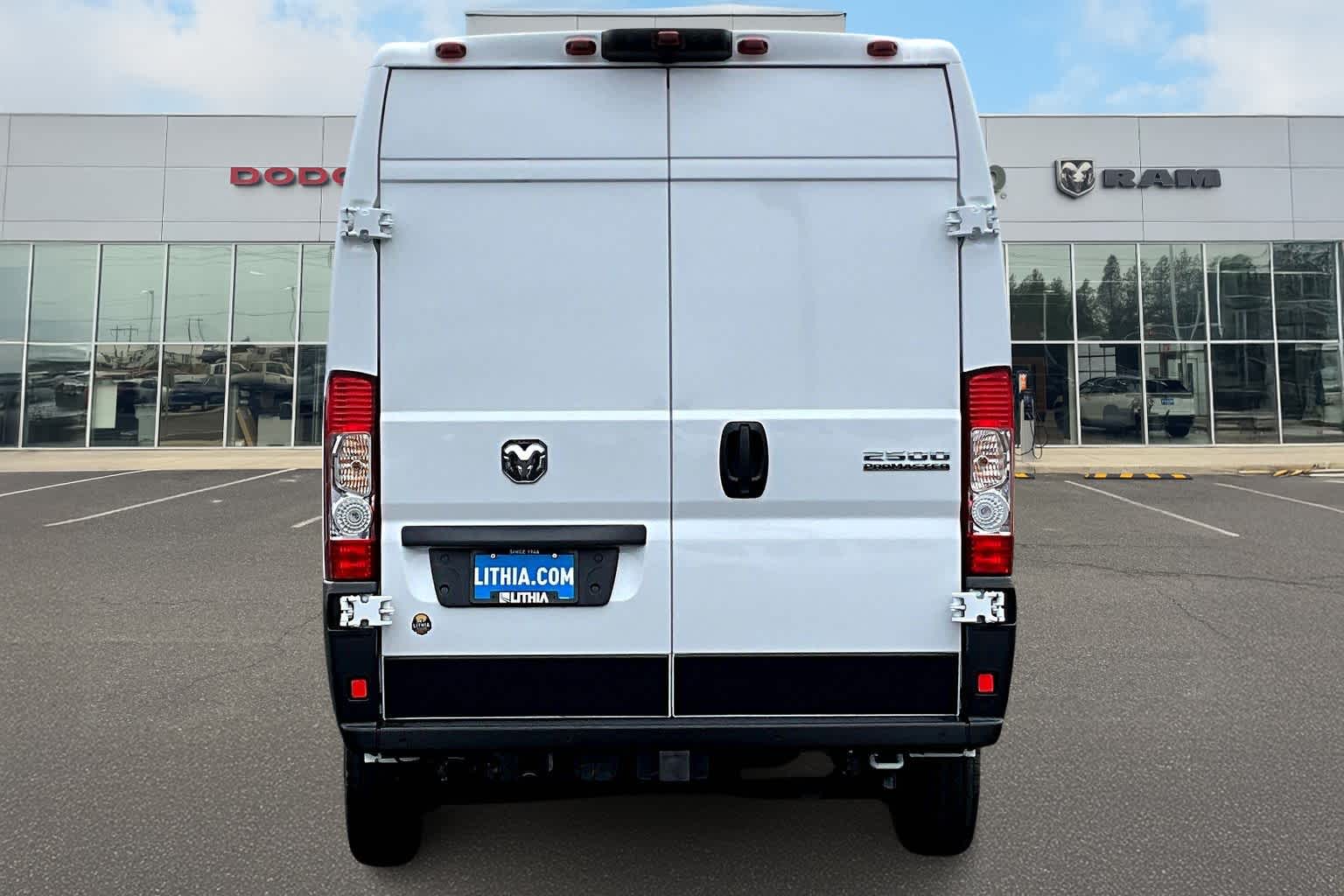 Thumbnail: 2026 RAM ProMaster - 5