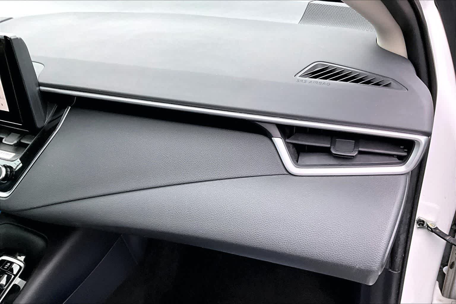 Thumbnail: 2024 Toyota Corolla - 24