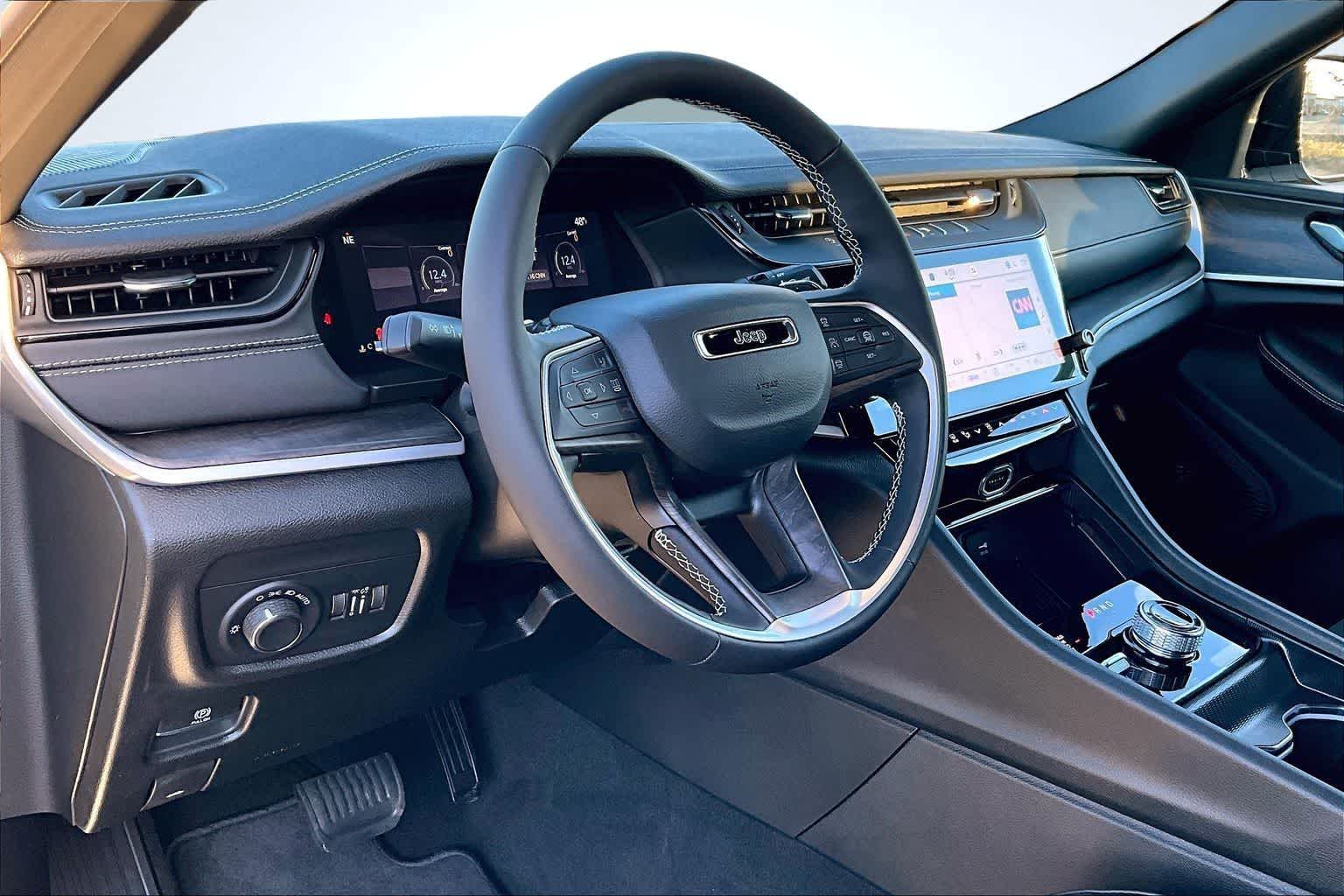 Thumbnail: 2026 Jeep Grand Cherokee - 2