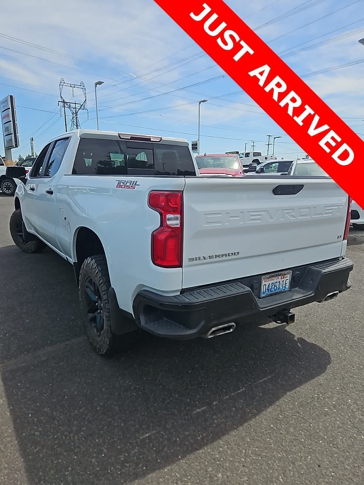 Thumbnail: 2021 Chevrolet Silverado 1500 - 6
