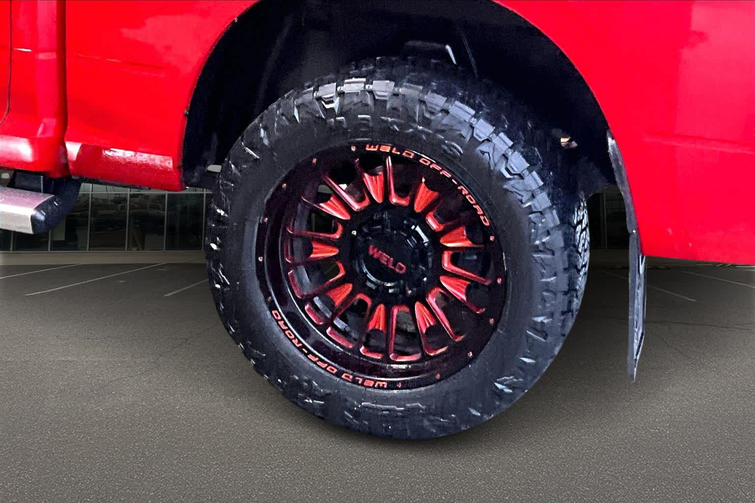 Thumbnail: 2019 RAM 1500 Classic - 36