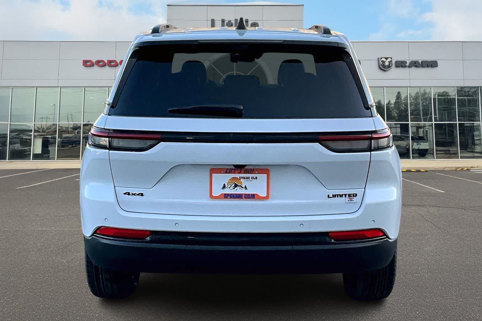 Thumbnail: 2025 Jeep Grand Cherokee - 5