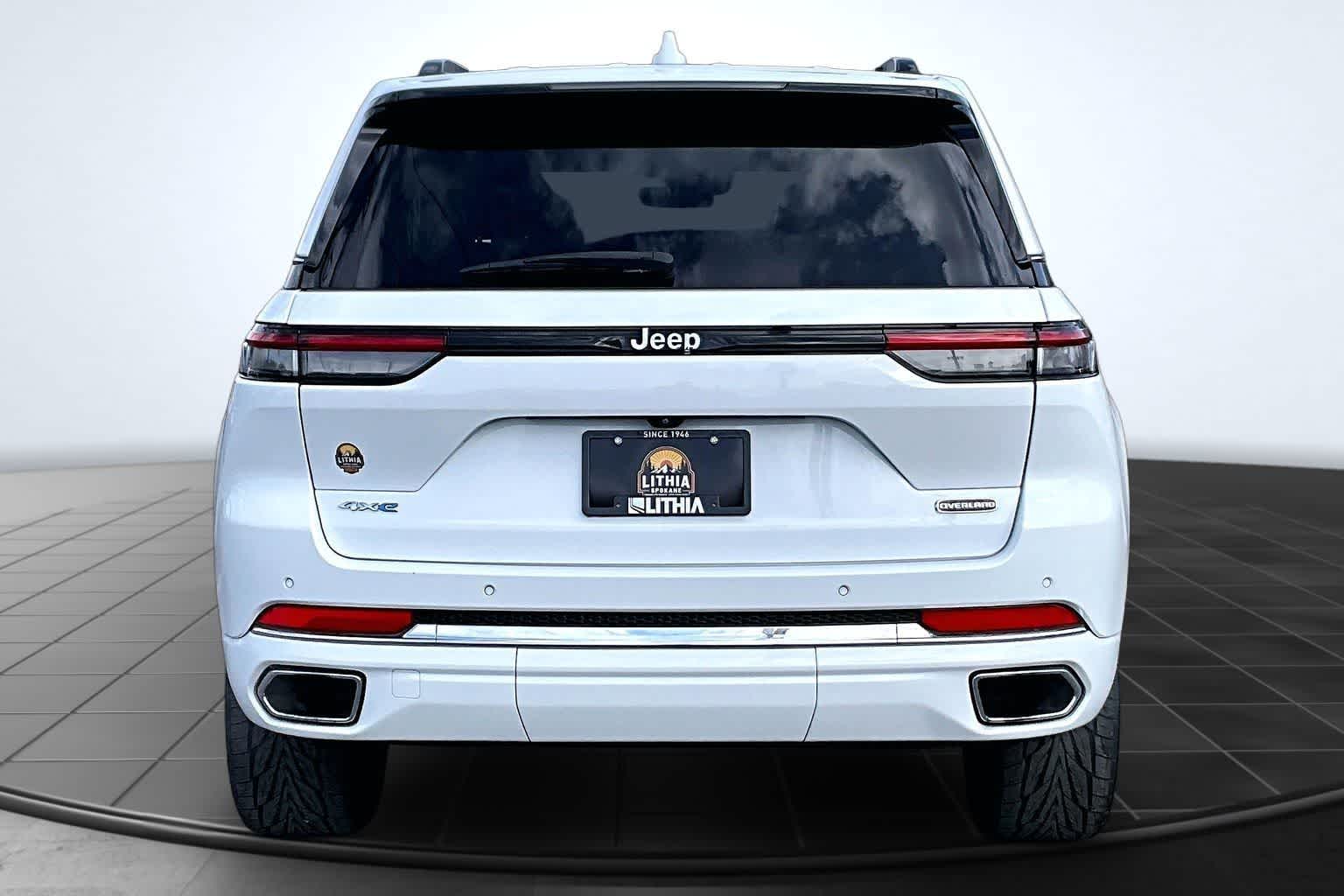 Thumbnail: 2022 Jeep Grand Cherokee - 4