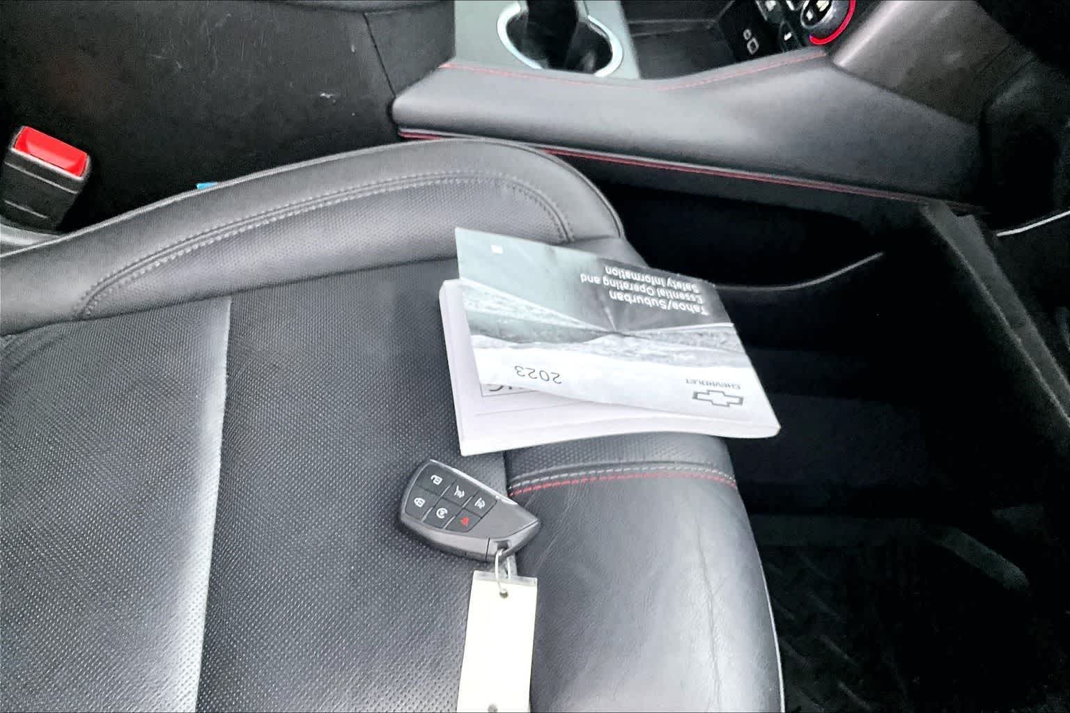 Thumbnail: 2023 Chevrolet Suburban - 20