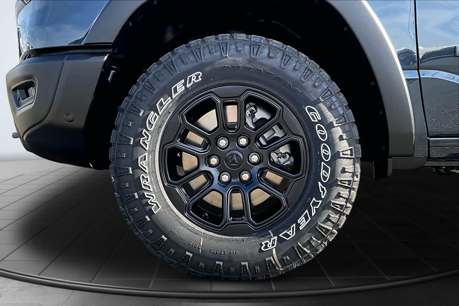 Thumbnail: 2026 RAM 1500 - 8