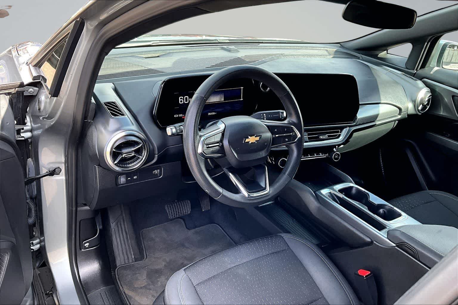 Thumbnail: 2025 Chevrolet Equinox - 2