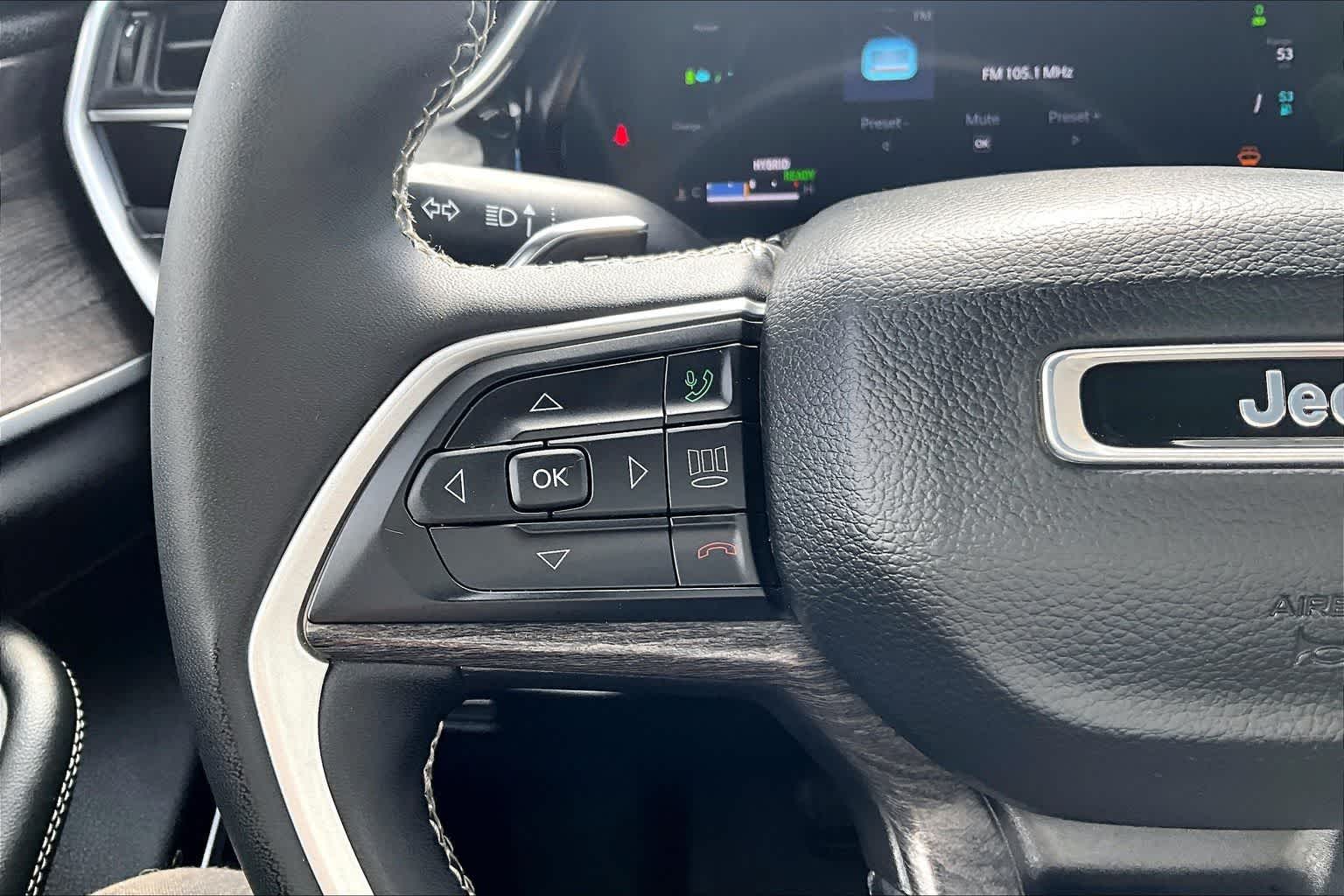 Thumbnail: 2023 Jeep Grand Cherokee - 25