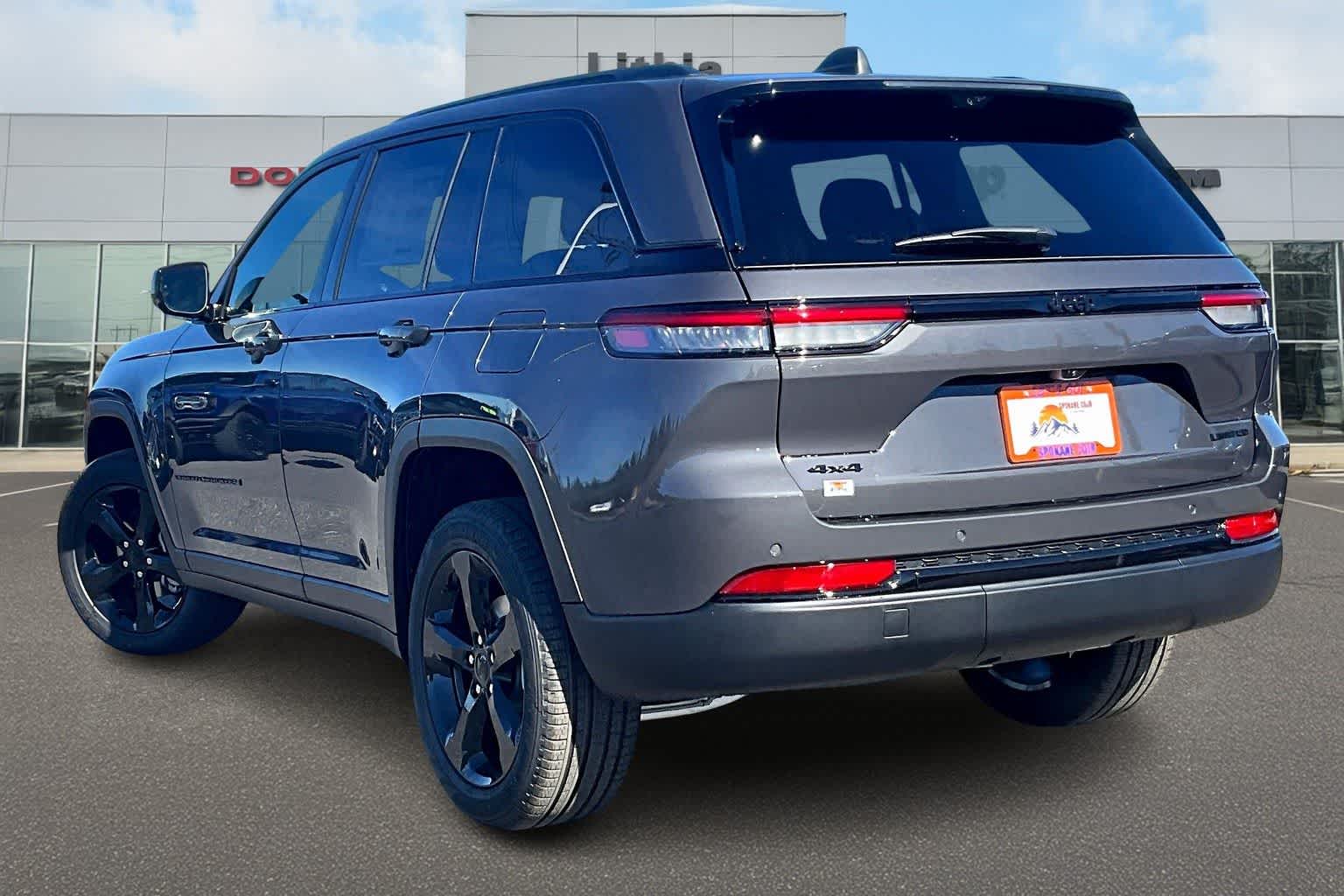 Thumbnail: 2025 Jeep Grand Cherokee - 4
