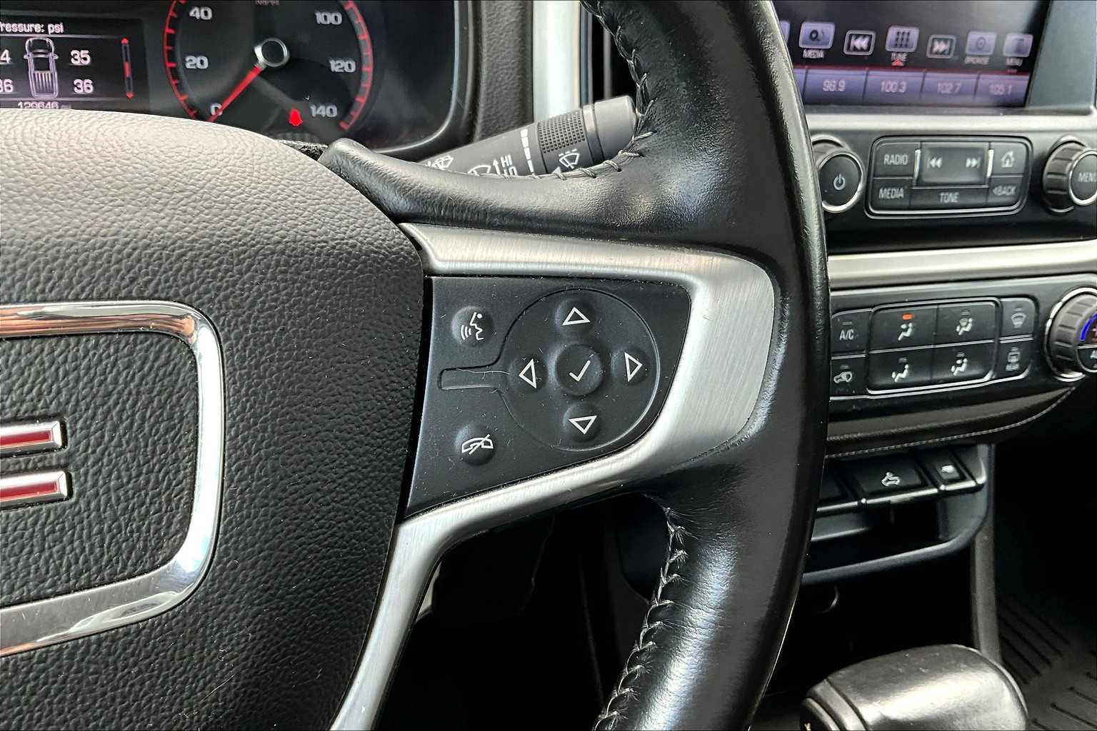 2016 GMC Canyon SLE 22