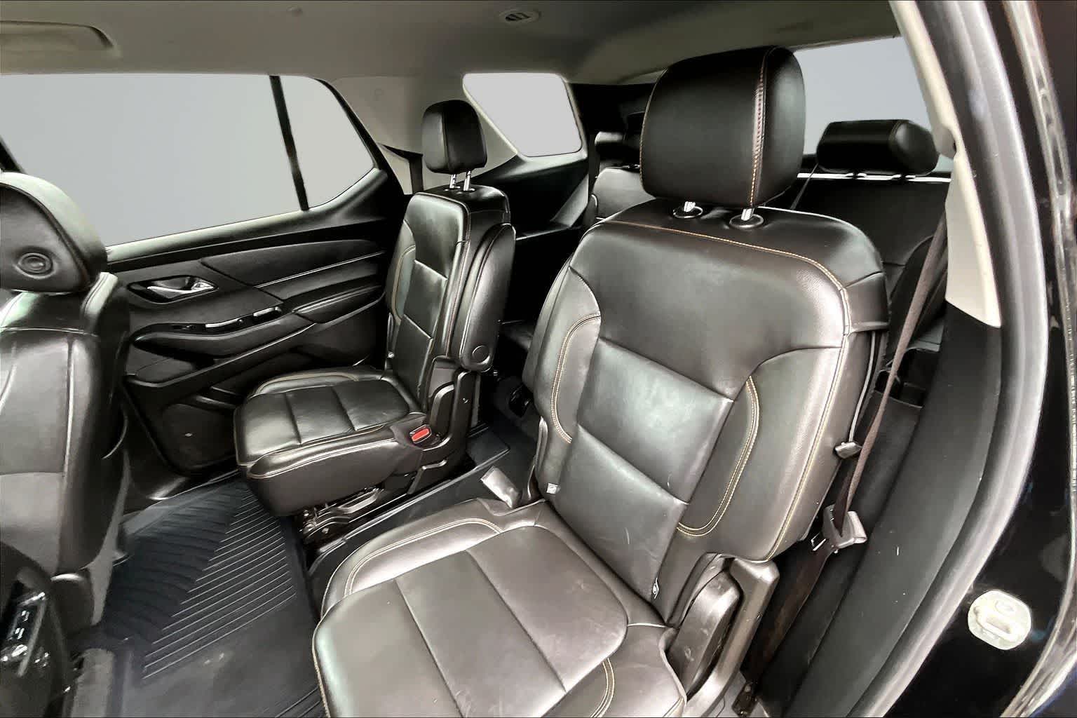 Thumbnail: 2021 Chevrolet Traverse - 13