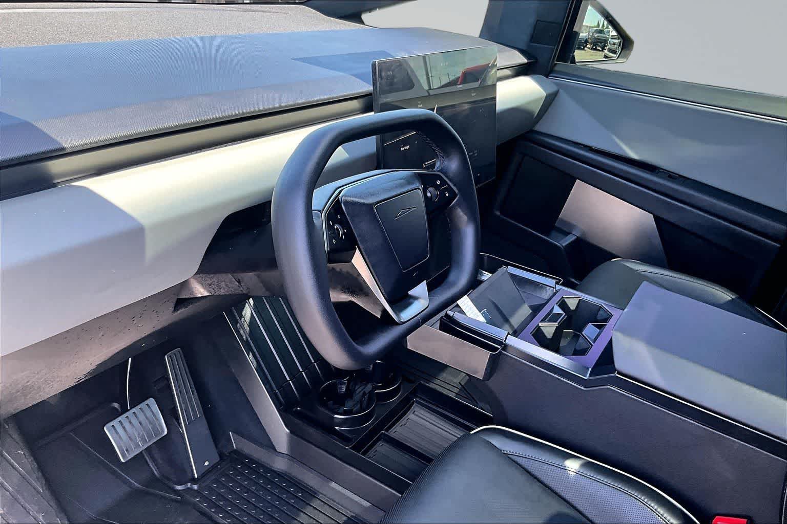 Used 2025 Tesla Cybertruck Base with VIN 7G2CEHED7SA071798 for sale in Spokane, WA