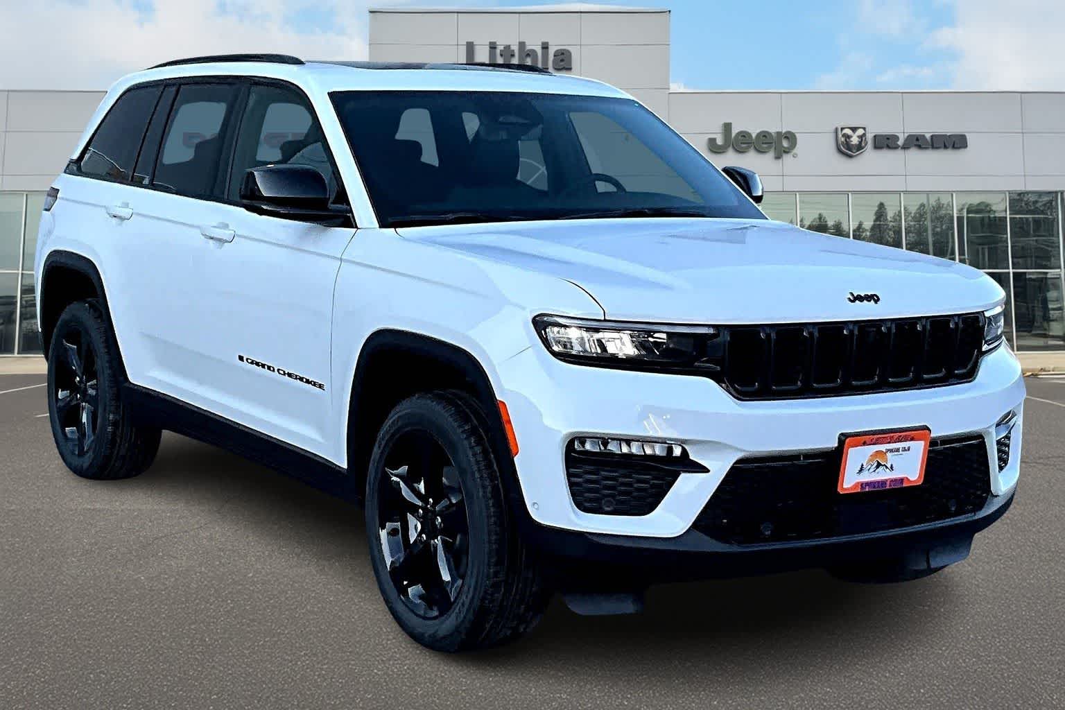 Thumbnail: 2025 Jeep Grand Cherokee - 22