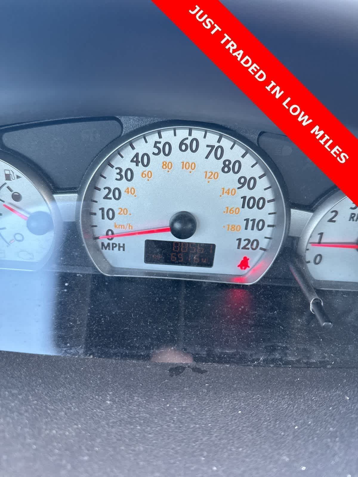Thumbnail: 2004 Saturn Ion - 12