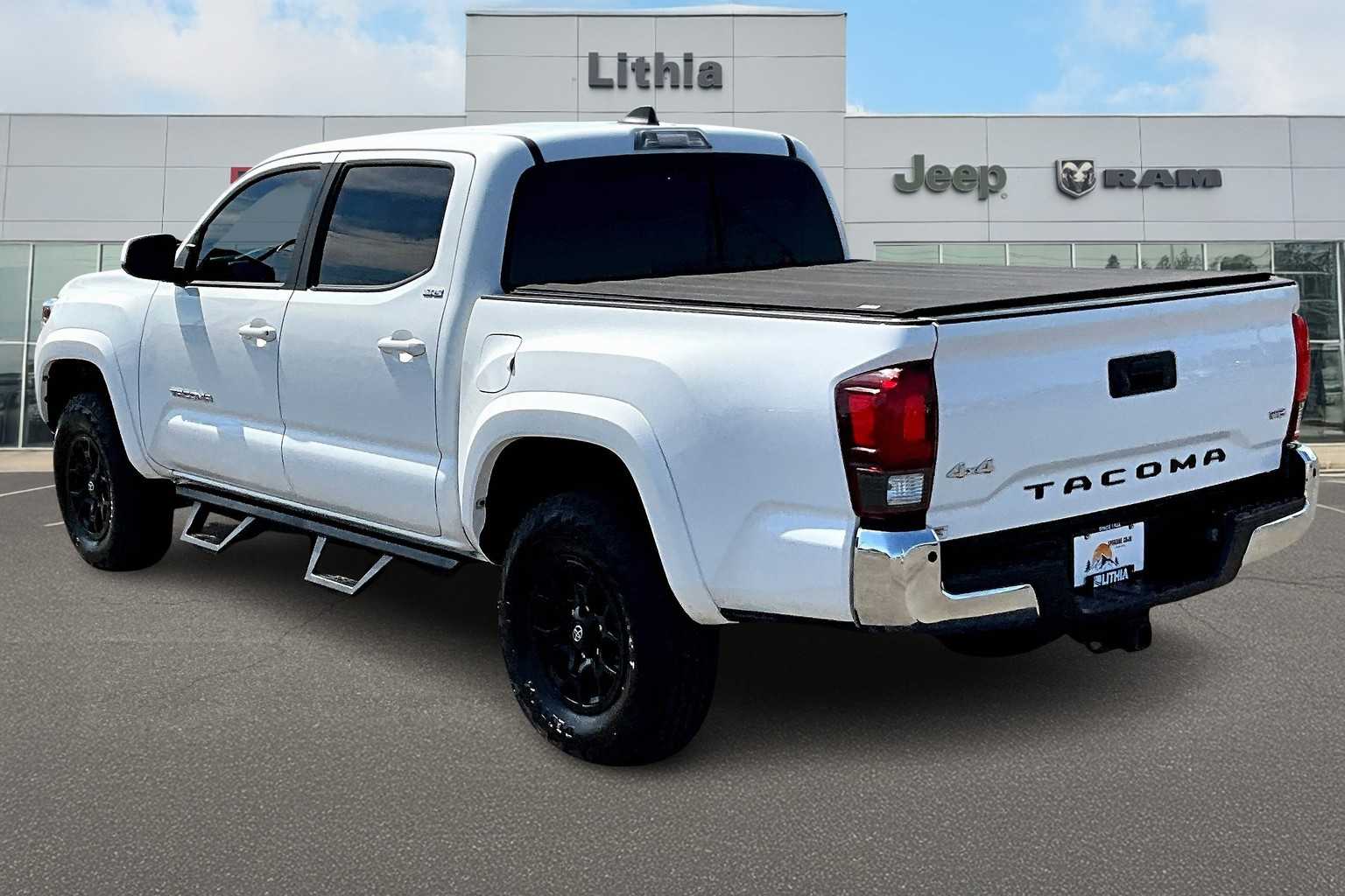 2020 Toyota Tacoma SR5 photo 4