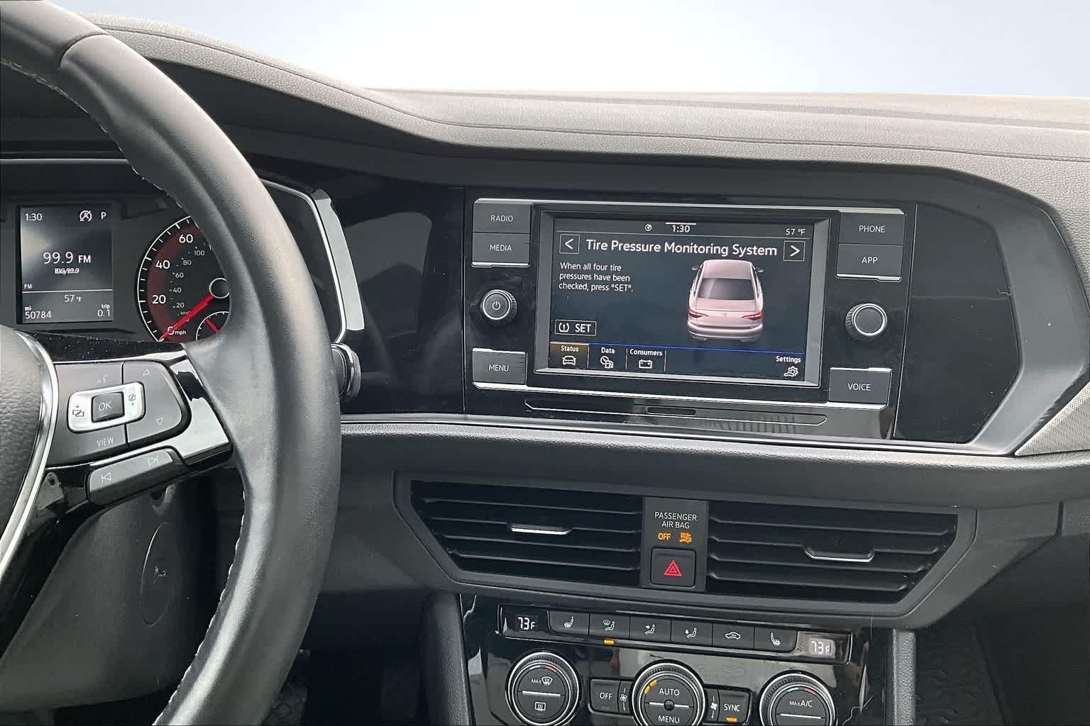 Thumbnail: 2021 Volkswagen Jetta - 16