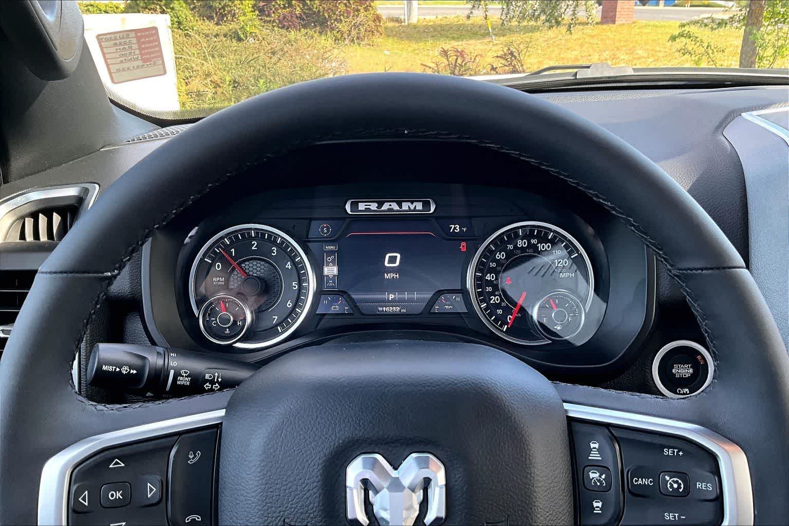 Thumbnail: 2025 RAM 1500 - 17