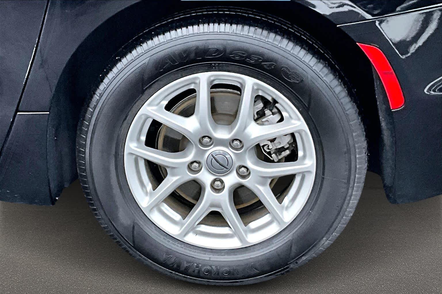 Thumbnail: 2024 Chrysler Pacifica - 36