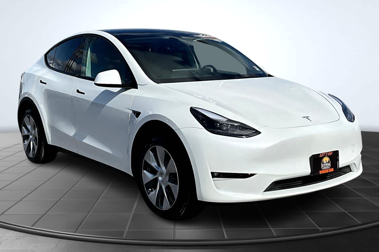 Thumbnail: 2023 Tesla Model Y - 22
