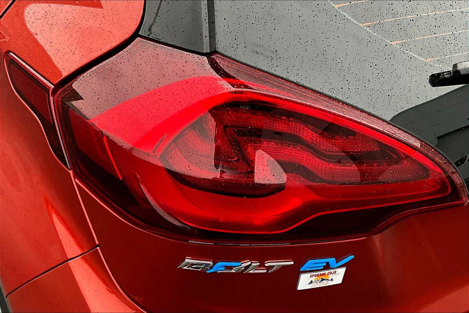 Thumbnail: 2020 Chevrolet Bolt EV - 32