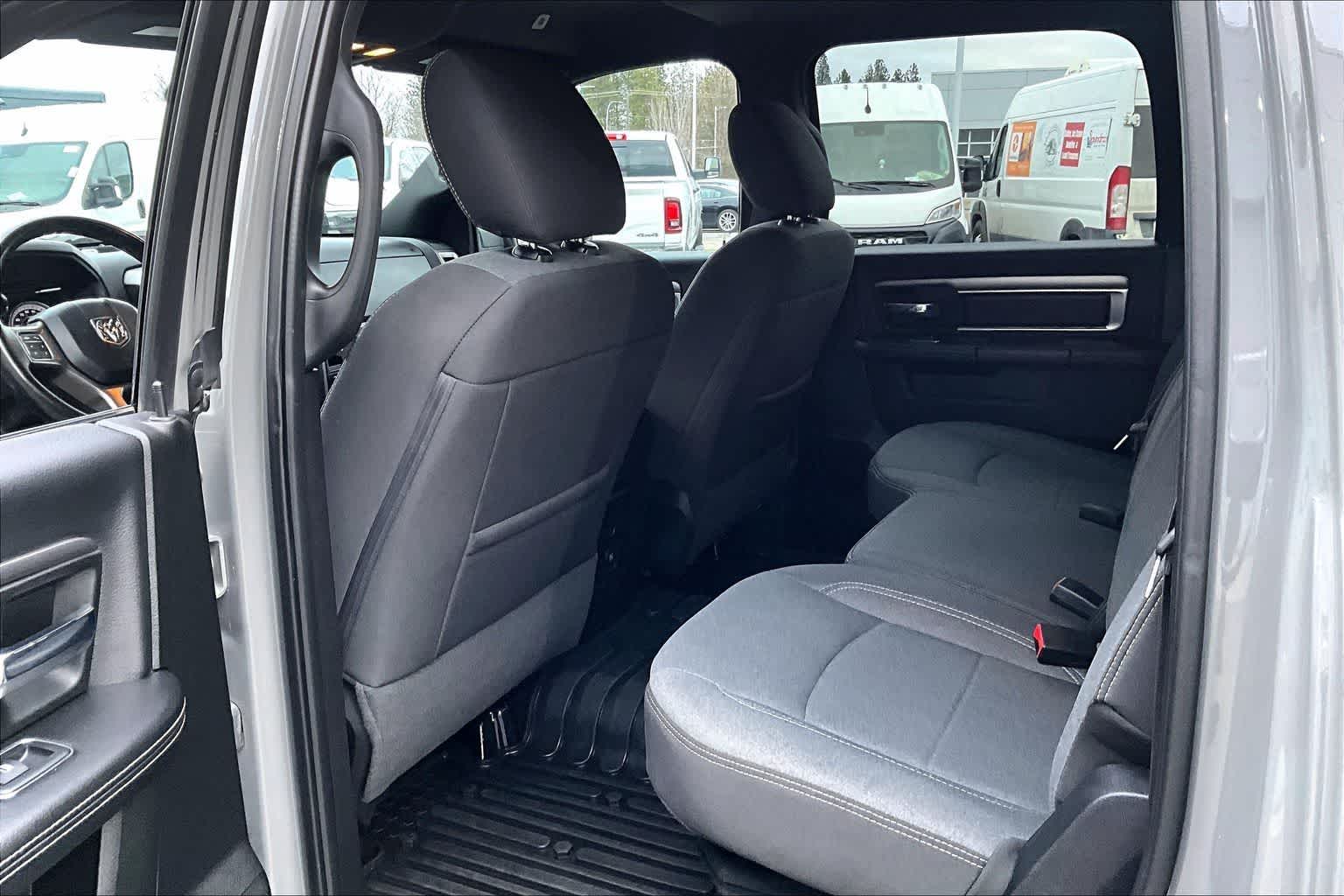 Thumbnail: 2022 RAM 1500 Classic - 12