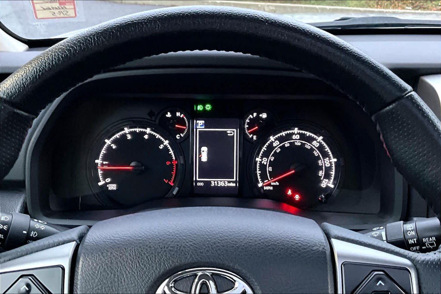 Thumbnail: 2023 Toyota 4Runner - 18