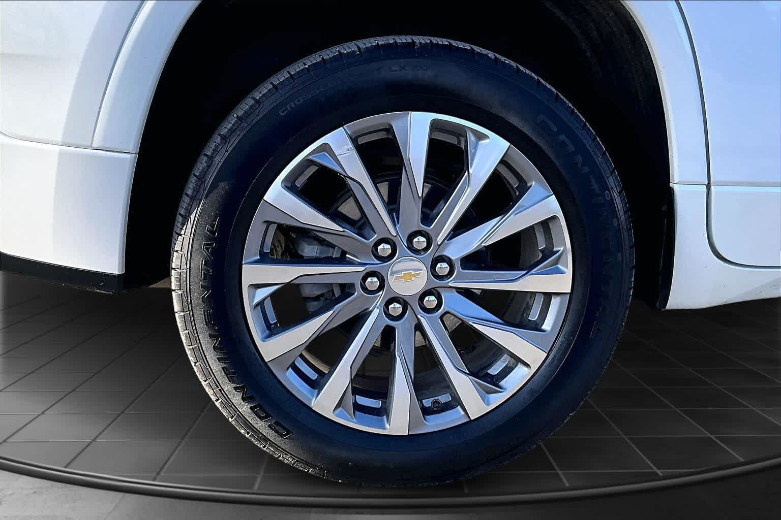 Thumbnail: 2023 Chevrolet Traverse - 35