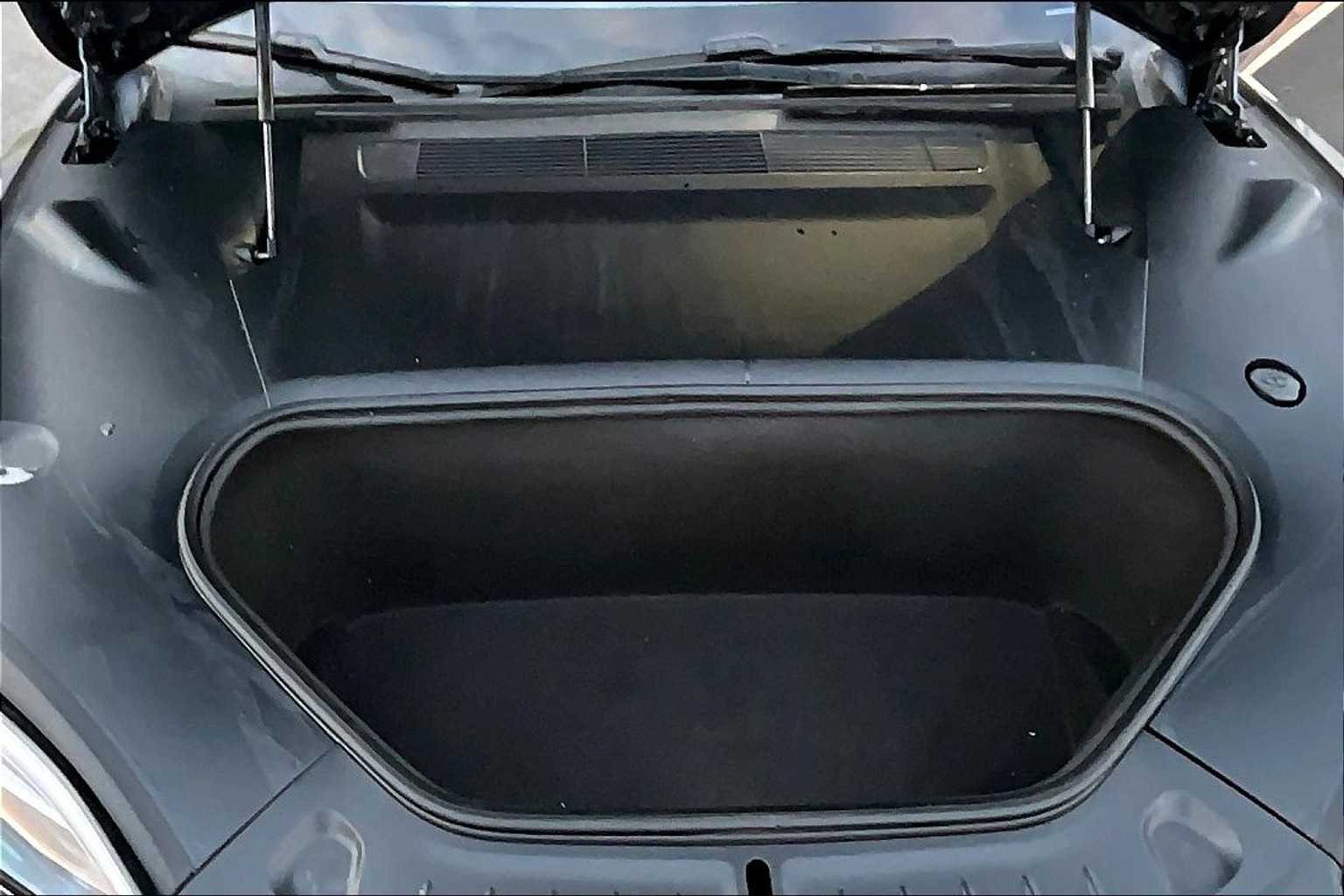 Thumbnail: 2022 Tesla Model S - 9