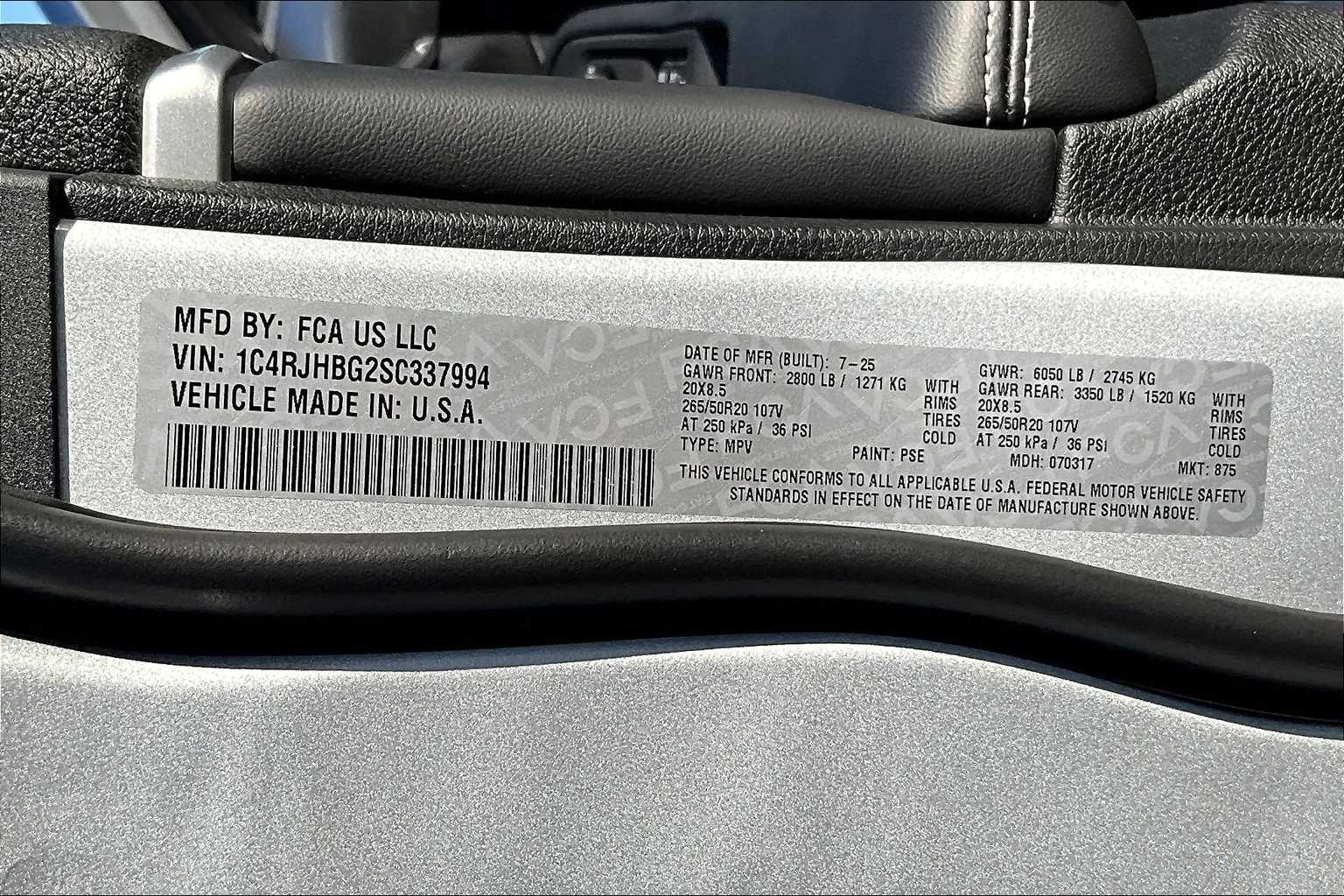 Thumbnail: 2025 Jeep Grand Cherokee - 21