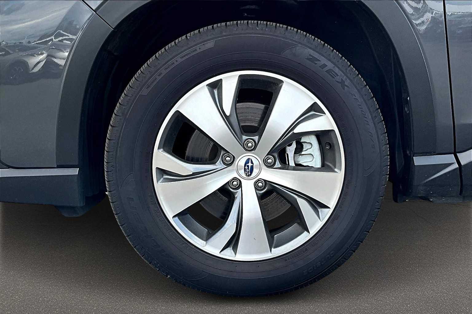 2024 Subaru Ascent Premium 7