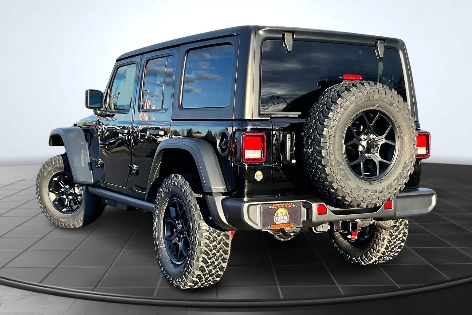 Thumbnail: 2026 Jeep Wrangler - 4