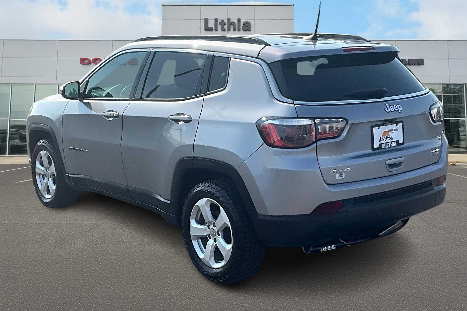 2019 Jeep Compass Latitude photo 4