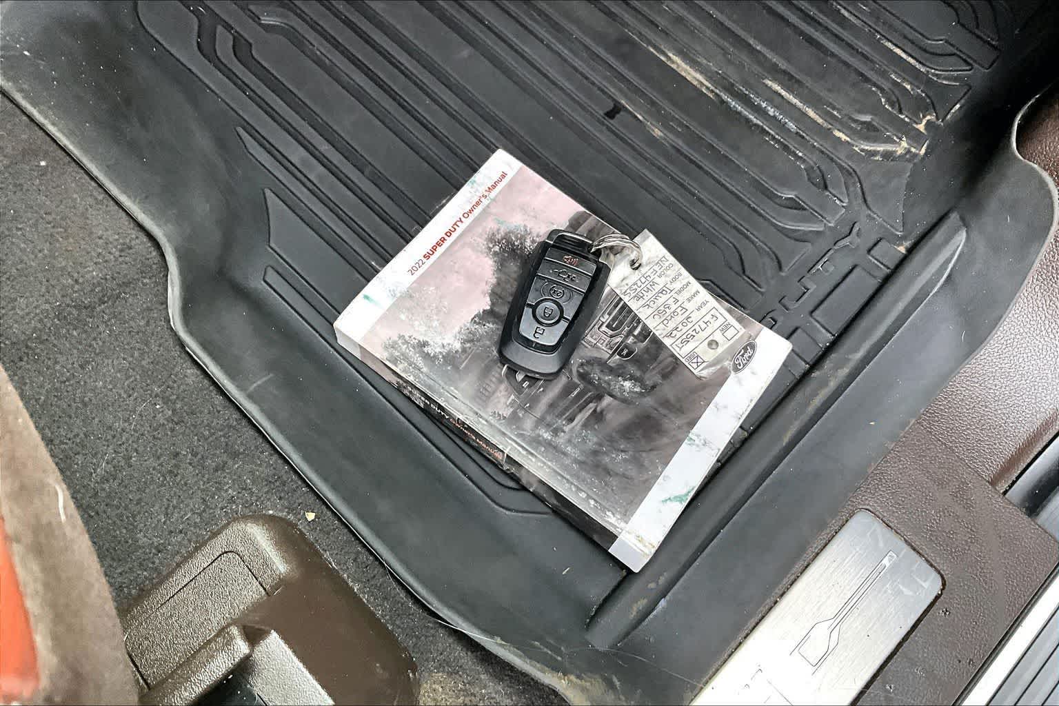 Thumbnail: 2022 Ford Econoline - 20