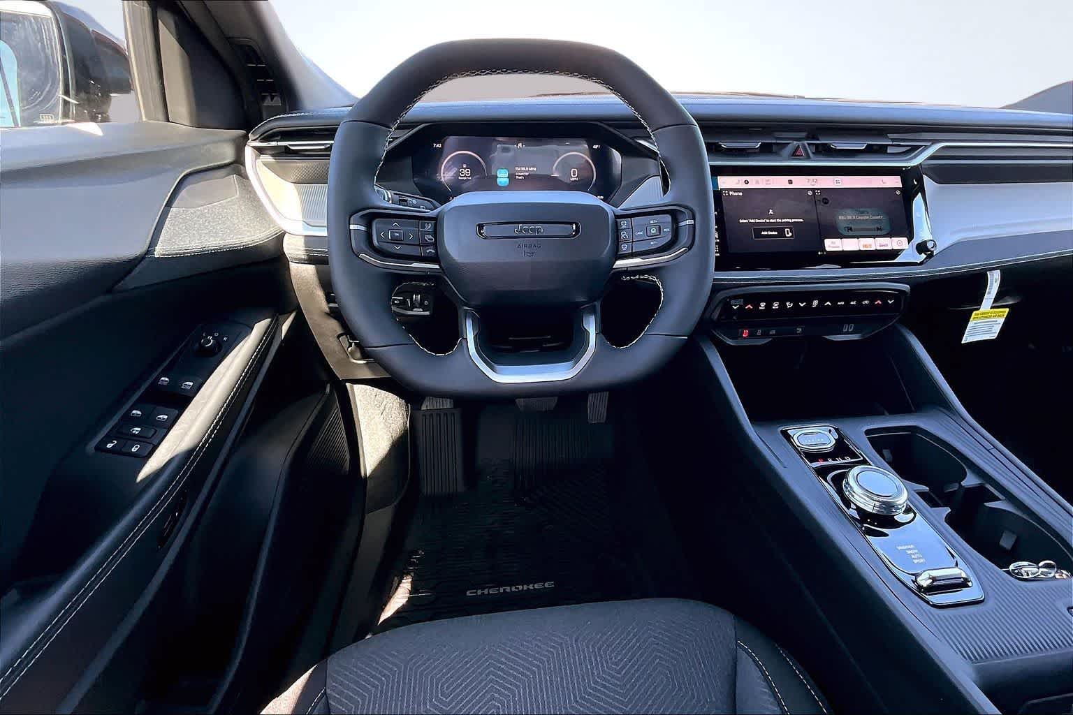 Thumbnail: 2026 Jeep Cherokee - 15