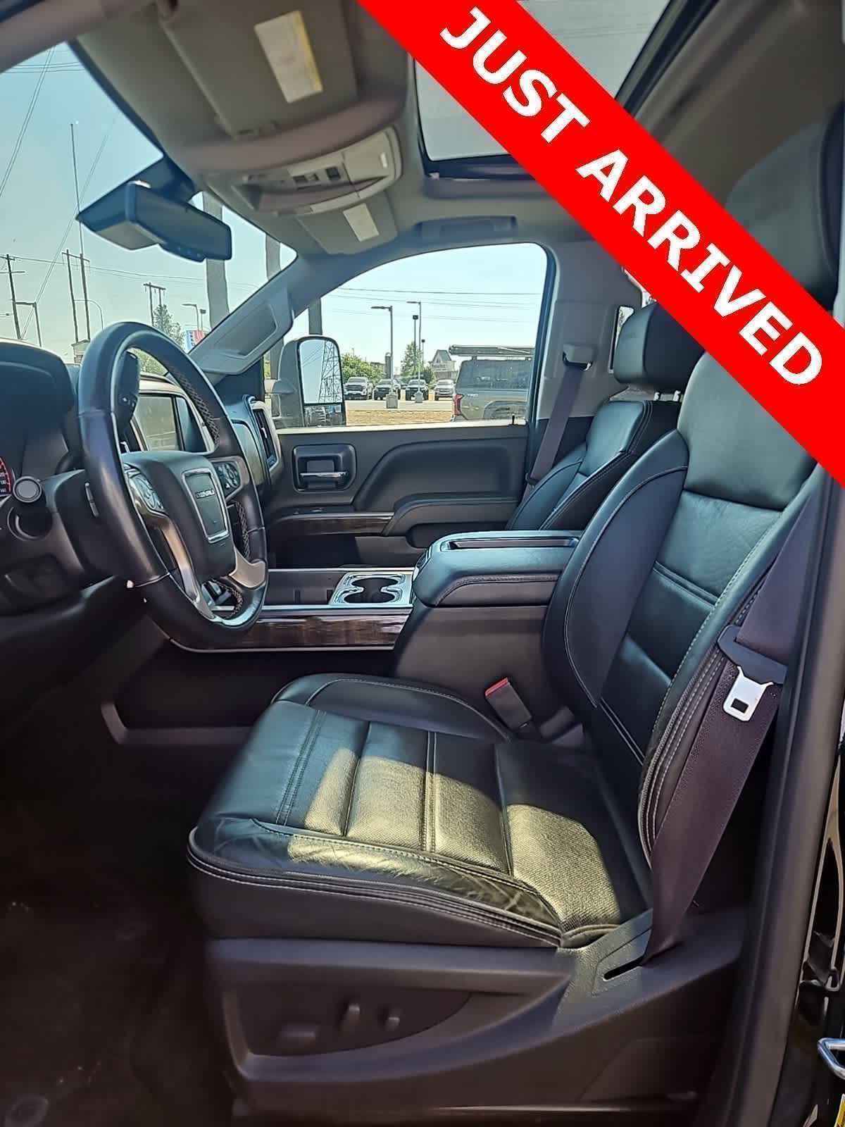 Thumbnail: 2015 GMC Sierra 3500 - 8