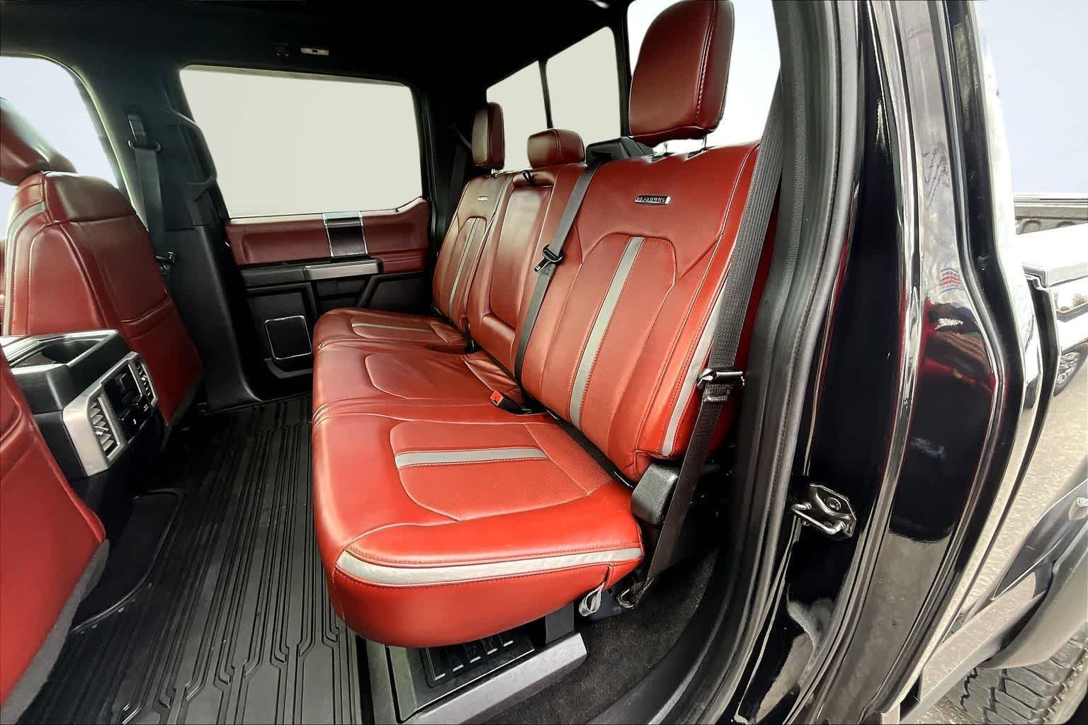 Thumbnail: 2019 Ford Econoline - 13