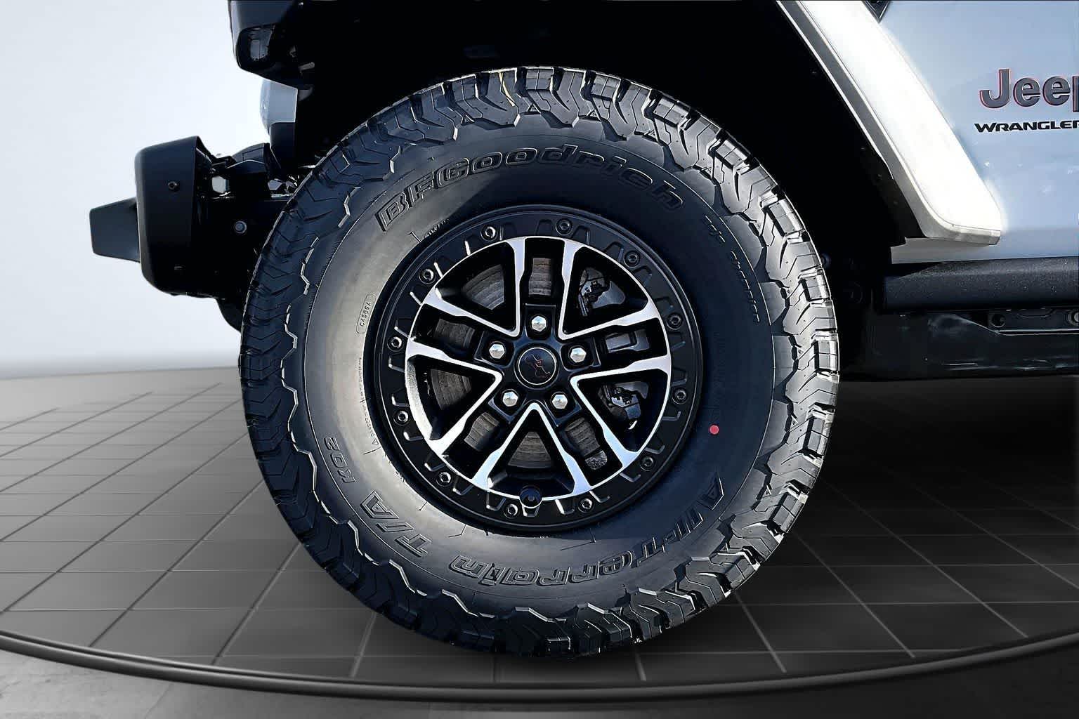 Thumbnail: 2026 Jeep Wrangler - 8